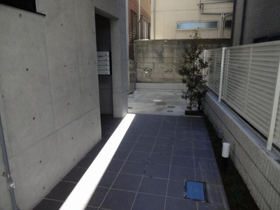 【エントランス】 | ｉＯＮ板橋前野町 |  