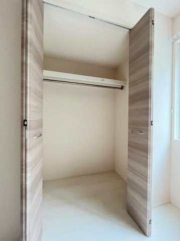 パークサイド歌敷山の収納