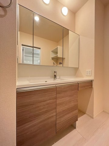 パークサイド歌敷山の洗面所