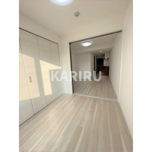 コートエスト都島の洋室