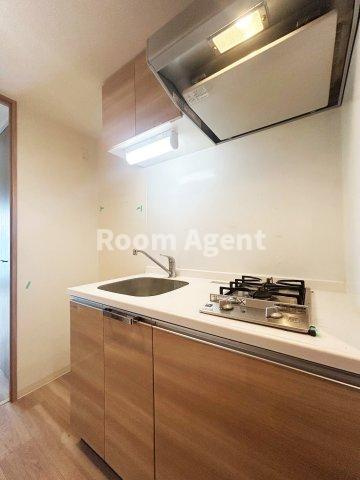 プレサンスジェネ千種内山Ⅱのキッチン