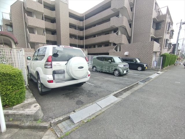 【駐車場】の画像