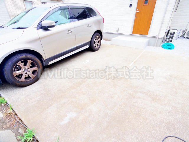 オレンジコーポＩの駐車場