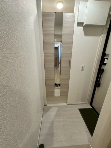 ラ　フレーズの玄関