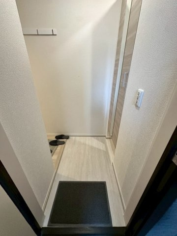 ラ　フレーズの玄関