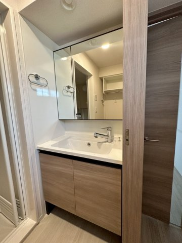 ラ　フレーズの洗面所