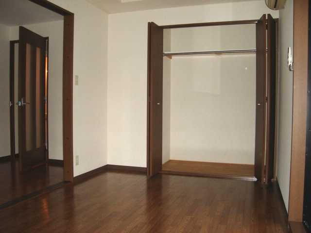 クレストールの内装|洋室