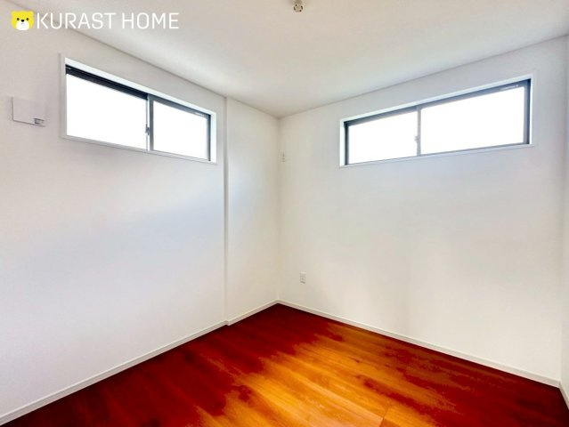 京都市西京区大原野上里鳥見町　新築戸建の洋室