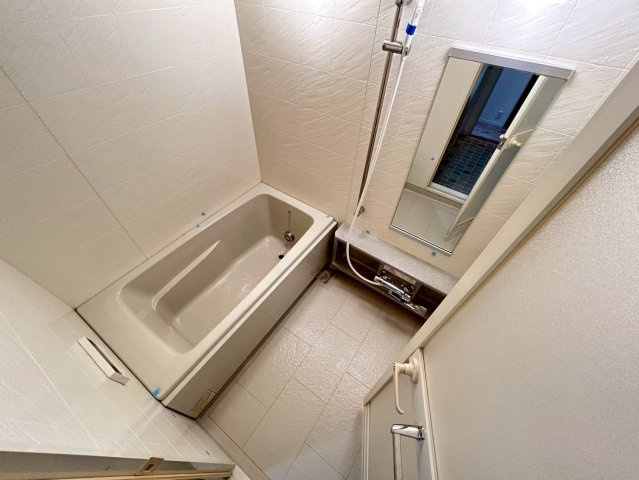 駅近タワーマンション☆３ＬＤＫ☆リフォーム完了で即入居ＯＫ☆ファーストタワー大津ＭＡＲＹの浴室|浴室