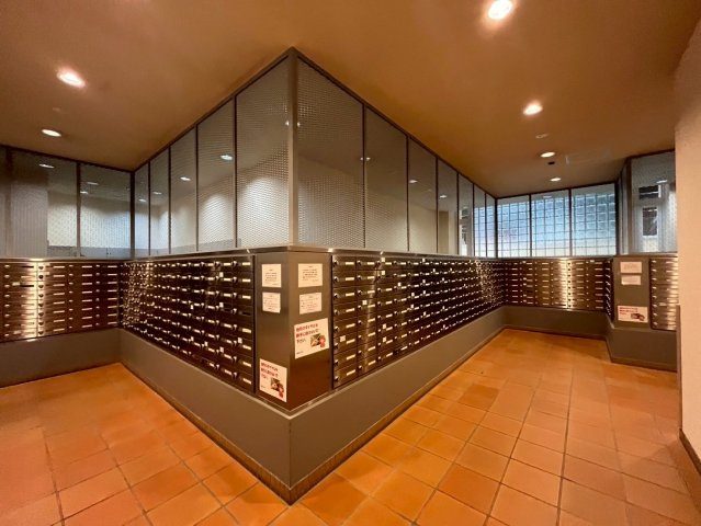 駅近タワーマンション☆３ＬＤＫ☆リフォーム完了で即入居ＯＫ☆ファーストタワー大津ＭＡＲＹのその他共用部分|集合ポスト