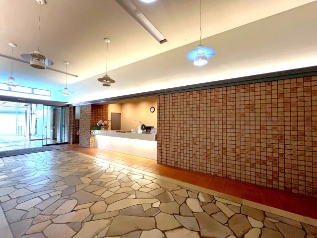 駅近タワーマンション☆３ＬＤＫ☆リフォーム完了で即入居ＯＫ☆ファーストタワー大津ＭＡＲＹのその他共用部分|エントランス