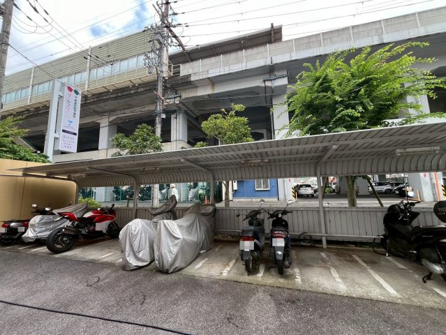 駅近タワーマンション☆３ＬＤＫ☆リフォーム完了で即入居ＯＫ☆ファーストタワー大津ＭＡＲＹの駐輪場|駐輪場