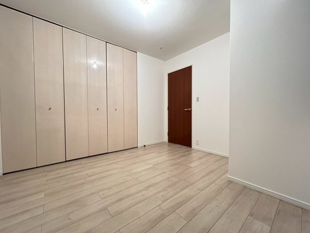 駅近タワーマンション☆３ＬＤＫ☆リフォーム完了で即入居ＯＫ☆ファーストタワー大津ＭＡＲＹの洋室|洋室