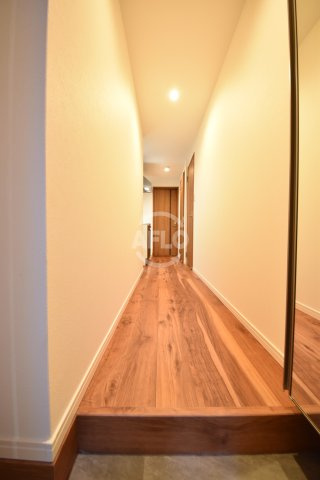 Belgique鴻池の内装|Belgique鴻池（ベルジーク鴻池）　廊下