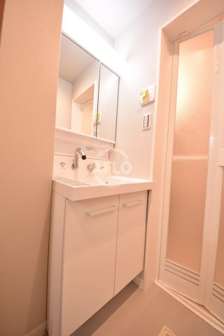 Belgique鴻池の独立洗面台|Belgique鴻池（ベルジーク鴻池）　独立洗面台