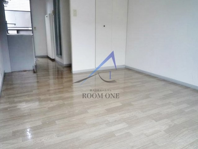 ウェステリアⅡの居間・リビング|洋室のお部屋です。