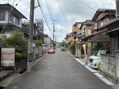 【前面道路含む現地写真】 | 大津市稲葉台7-2　中古戸建