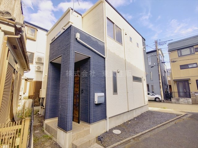 【前面道路含む現地写真】の画像