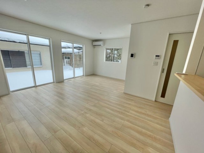【居間・リビング】 | 【新築戸建て】秋田市御野場第8　1号棟