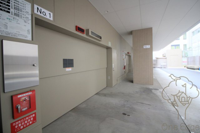 クラッシィタワー淀屋橋の駐車場