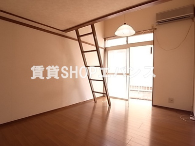 【居間・リビング】 | メゾンK