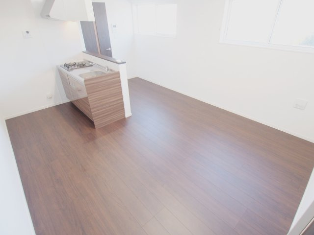 セブンプロート府中町本町の居間・リビング