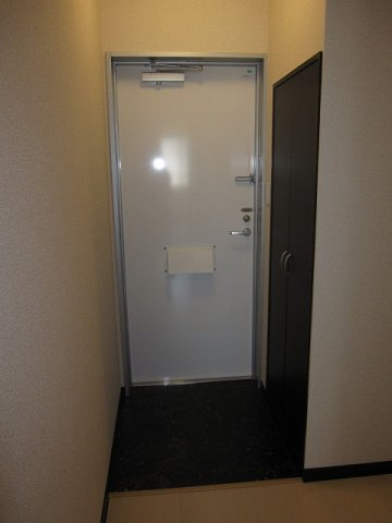 レオネクストサンクワイエットⅡの玄関|きれいな玄関です