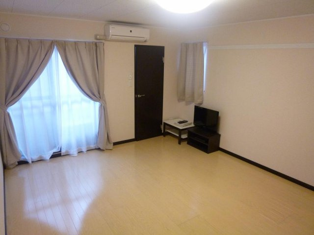 レオネクスト佃の居間・リビング|ゆったり過ごせる居間です