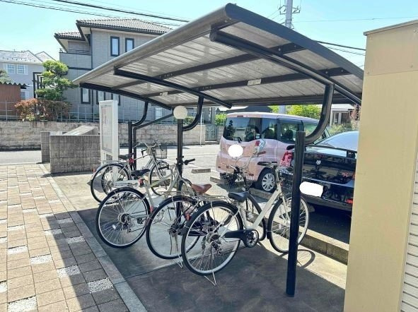 レオパレス西坂戸のその他|駐輪場