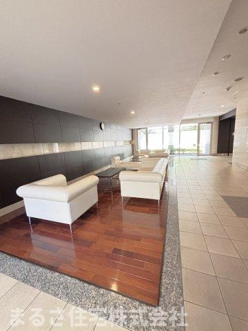 サーパス宮崎駅前のエントランス