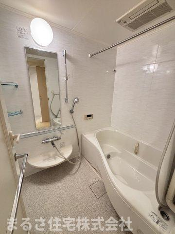 サーパス宮崎駅前の浴室