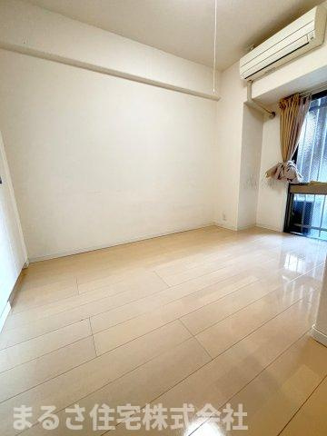 サーパス宮崎駅前の洋室