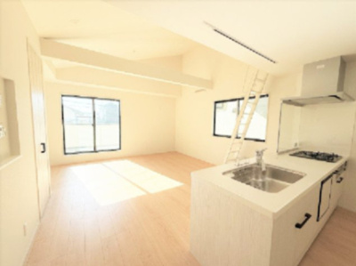 【外観】 | 【仲介手数料３５０万円が無料！！】■山野小学区■ハイグレードデザインハウス | 【年末の家計応援キャンペーン中！】
■３ＬＤＫ
■南側７．９ｍ公道面
■少し高台
■山野小学校
■ハイグレードデザインハウス
■高断熱住宅
■省エネ性能ラベル
■内覧予約可
■モデルハウス見学可