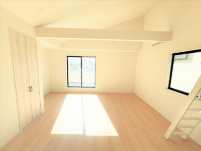 【キッチン】 | 【仲介手数料３５０万円が無料！！】■山野小学区■ハイグレードデザインハウス | ■３ＬＤＫ
■南側７．９ｍ公道面
■少し高台
■山野小学校
■ハイグレードデザインハウス
■高断熱住宅
■省エネ性能ラベル
■内覧予約可
■モデルハウス見学