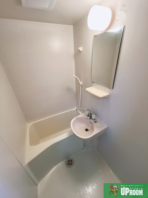 ベルウッドハイム岩倉の浴室