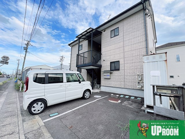 ベルウッドハイム岩倉の駐車場