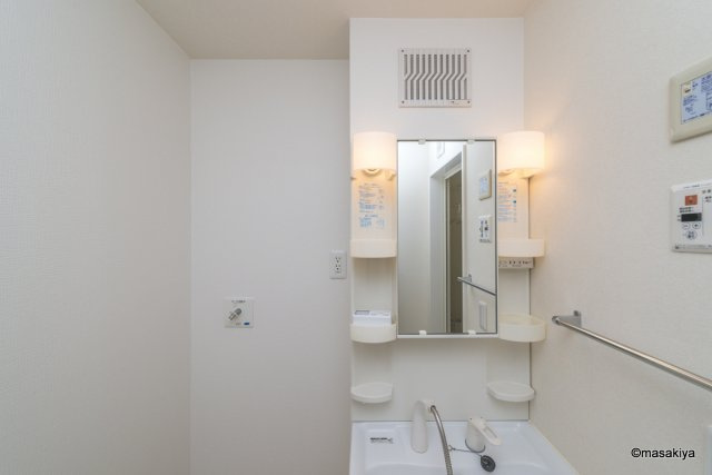 ラ　メゾン　ドュ　ブランの洗面所