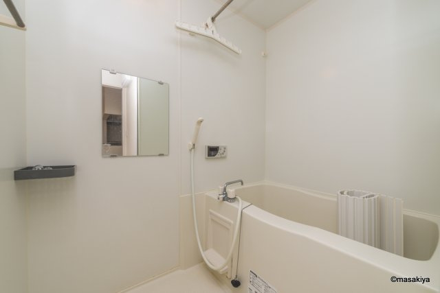 ラ　メゾン　ドュ　ブランの浴室