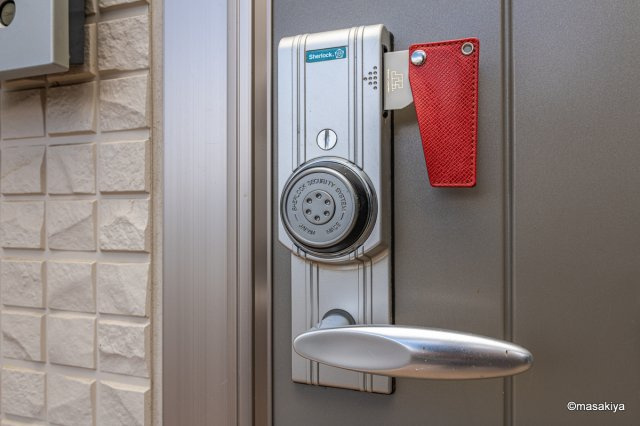 ラ　メゾン　ドュ　ブランのエントランス|カードキー