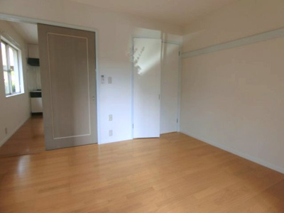 【洋室】 | フェリース中原