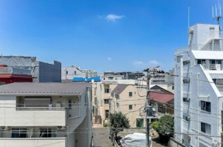 【展望】 | 頬をなでる優しい風を感じることが出来ます。つい深呼吸をしたくなる気持ちの良い眺望を楽しみましょう