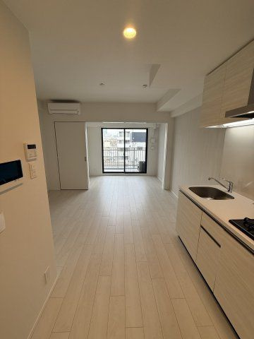 スプランディッド弁天町WESTの居間・リビング