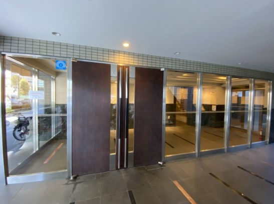 プロスペクト西巣鴨のエントランス