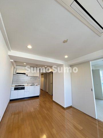 グランドメゾン三軒茶屋の居間・リビング|ゆったりとした居間です