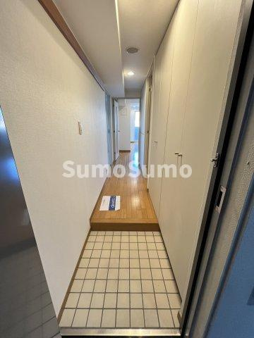 グランドメゾン三軒茶屋の玄関|毎日通る玄関はこちらです