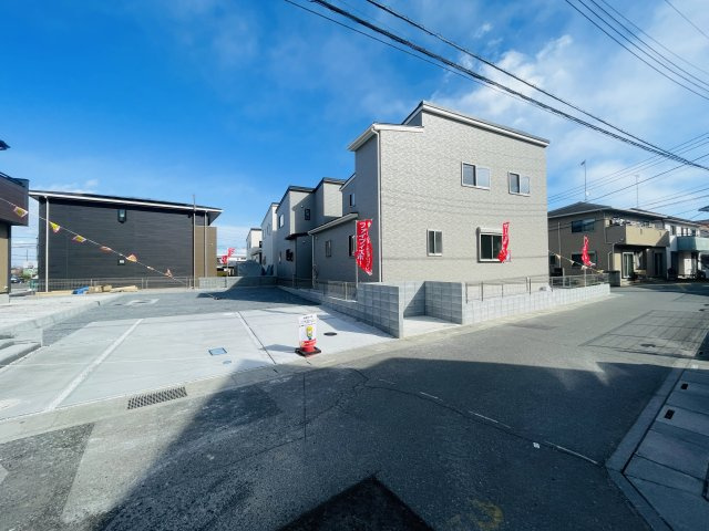 【前面道路含む現地写真】 | 熊谷市石原　　新築戸建　　全６区画　１号棟