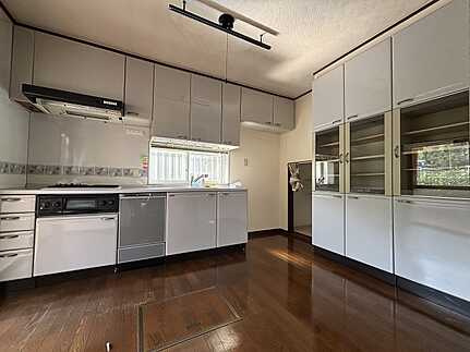 広島市安佐南区長束西４丁目　中古一戸建てのキッチン