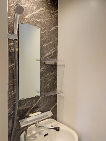 章栄№10の浴室