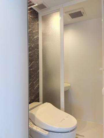 章栄№10の洗面所