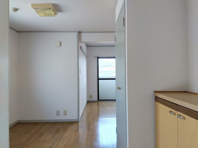 章栄№10の玄関